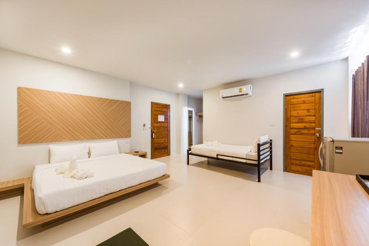 Phuket Marine Poshtel - SHA Plus Chalong Exterior foto